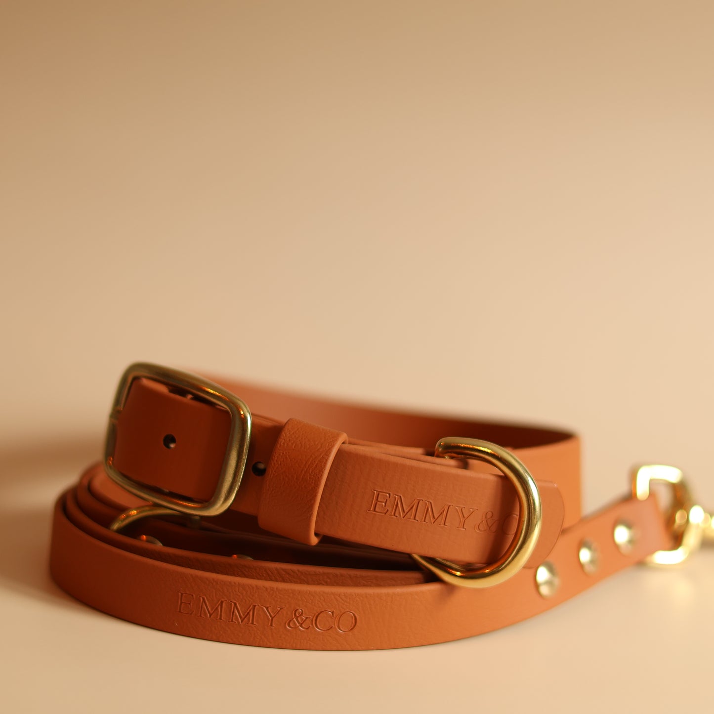 Classic Chestnut Lead