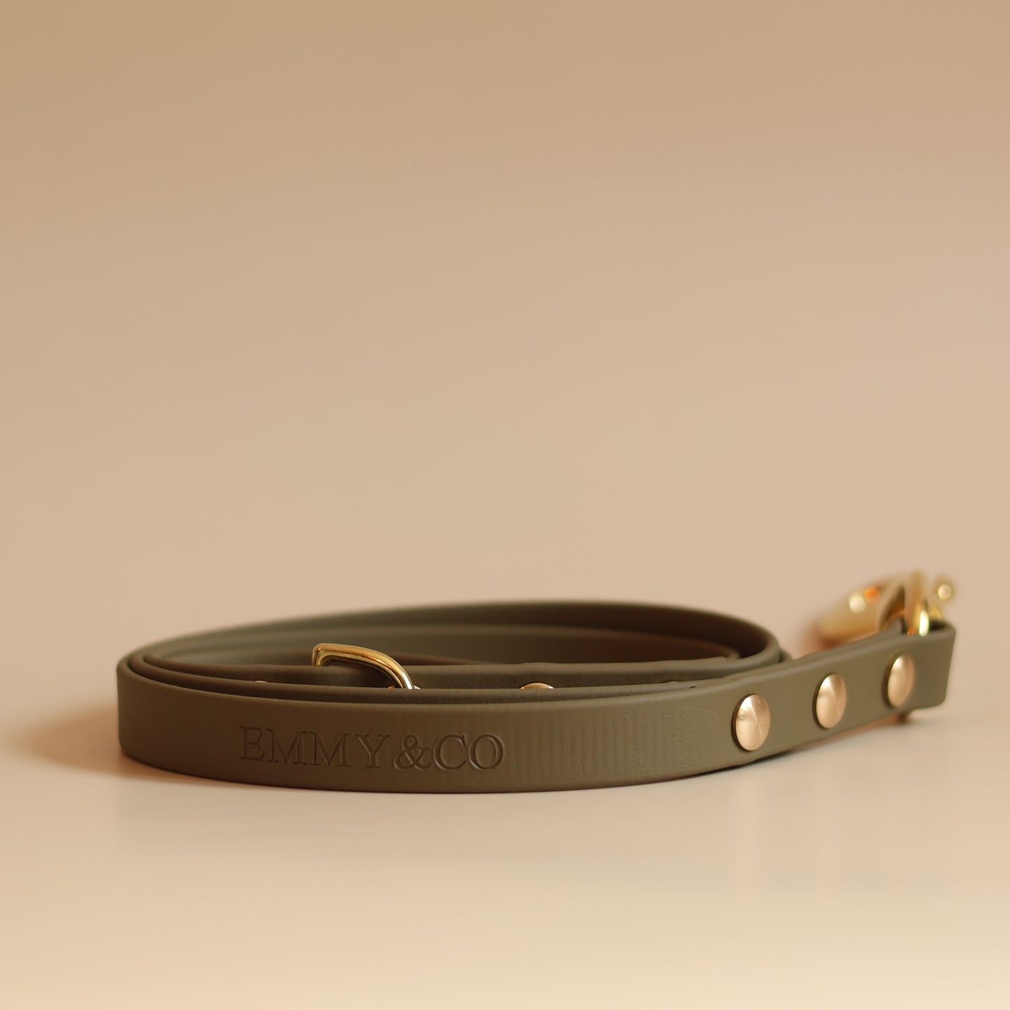 Classic Olive Lead